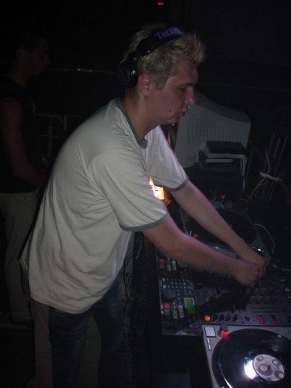 bujacze.com_planeta_06_06_2003_8.jpg