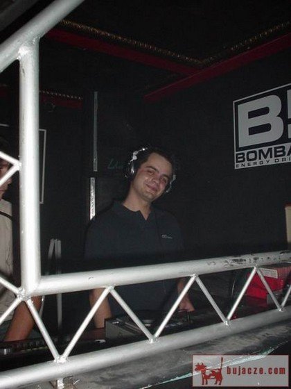 bujacze.com_arkadia_29_07_2003_3.jpg