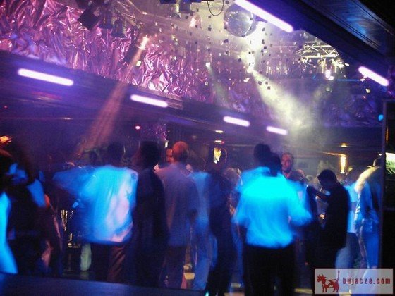 bujacze.com_arkadia_15_07_2006_94.jpg