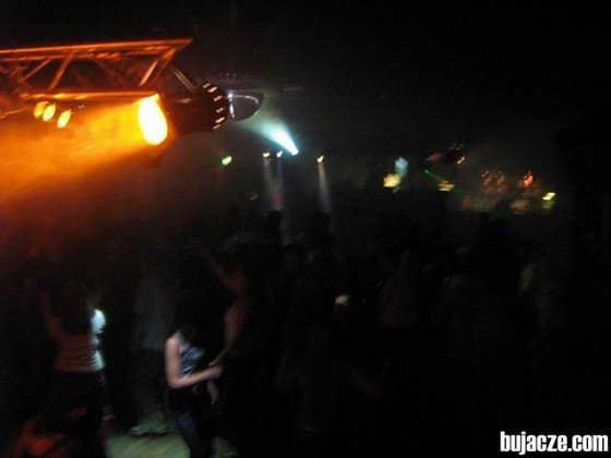bujacze.com_11_11_2006_pod_palma_27.jpg