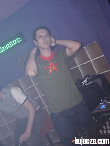 bujacze.com_15_12_2006_piano_10.jpg