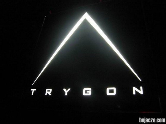 bujacze_com_10_02_07_trygon_6.jpg