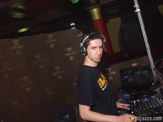 arkadia_klub_12_04_2008_37.jpg