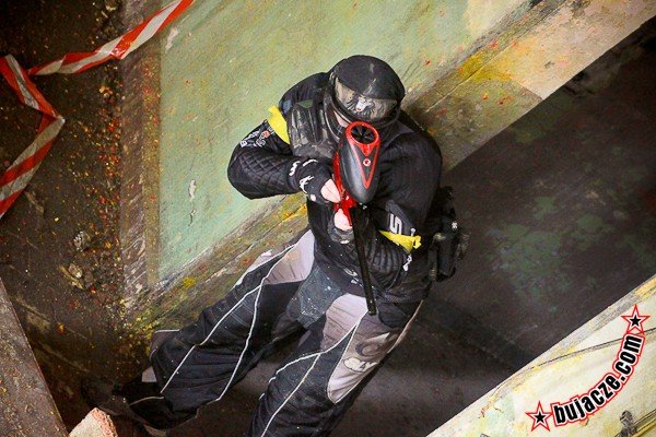 bujacze_com_2011_04_03_paintball-129.jpg