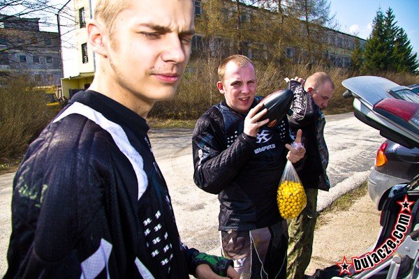 bujacze_com_2011_04_03_paintball-14.jpg