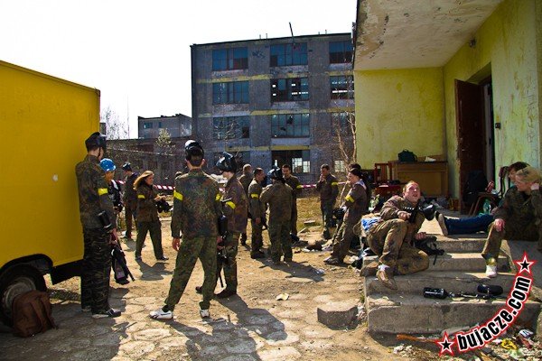 bujacze_com_2011_04_03_paintball-36.jpg